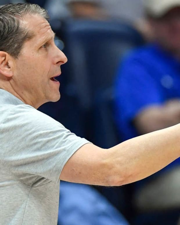 Razorbacks coach Eric Musselman against South Carolina